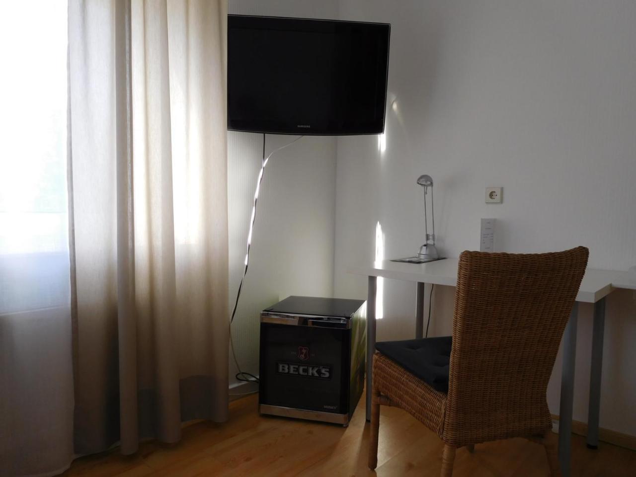 Arkadia Hotel Бургвидел Екстериор снимка